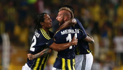 Turquia: Meireles e Vaz Tê marcam, Fenerbahçe perde em casa - TVI