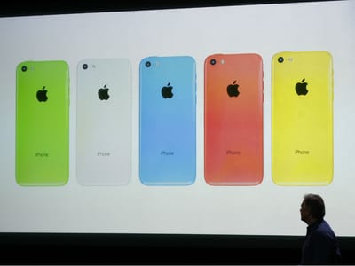 Apple apresenta iPhone 5S e iPhone 5C - TVI