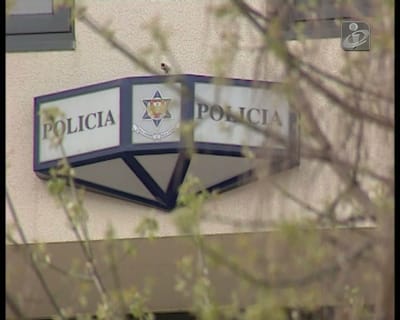 Polícia imobiliza sequestrador e resgata mulher e criança nos Olivais - TVI