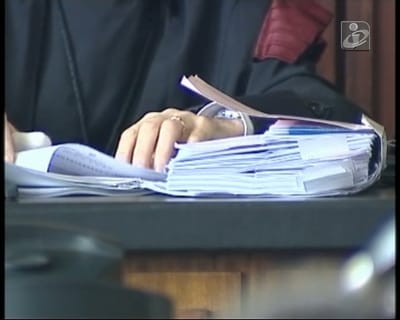 Juiz repreendido por mandar advogado «queixar-se ao Totta» - TVI