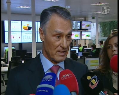 Cavaco não tem «informação completa» sobre manif de polícias - TVI