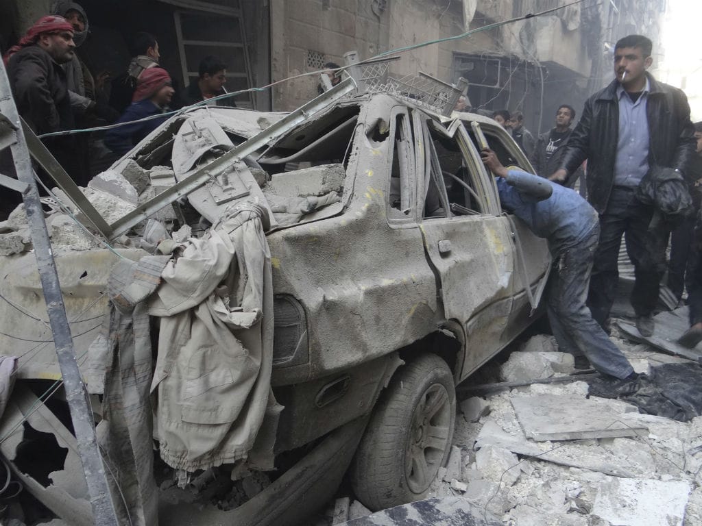 Ataque de regime sírio em Aleppo [Reuters]