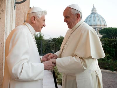 Bento XVI afastou 400 padres por abusos sexuais - TVI