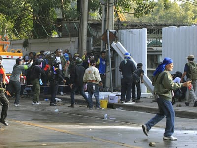 Tailândia: um morto e vários feridos em confrontos - TVI