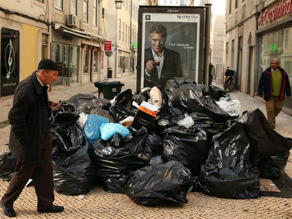 Greve na recolha do lixo em Lisboa (LUSA)
