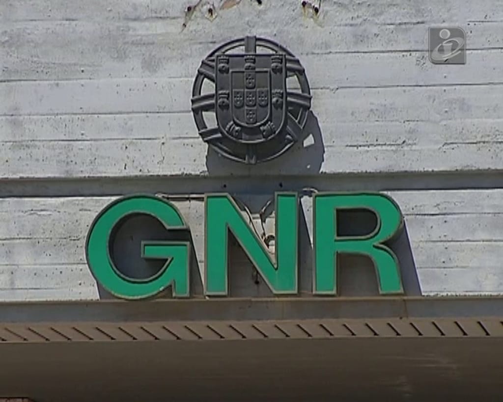 GNR aos tiros em dia de folga