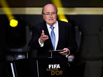 Senadores dos EUA pedem à FIFA cancelamento de mundial na Rússia - TVI