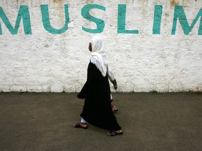 Atos contra muçulmanos em França triplicaram - TVI