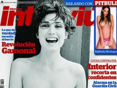 «Amante» de Hollande em topless na capa da «Interviú» - TVI