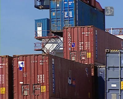 Exportações abrandam e importações aumentam em Fevereiro - TVI