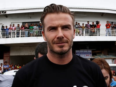 David Beckham distinguido com Prémio Presidente da UEFA - TVI