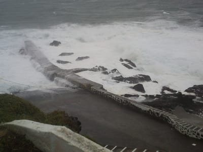 Tempo vai piorar a partir de amanhã nos Açores - TVI