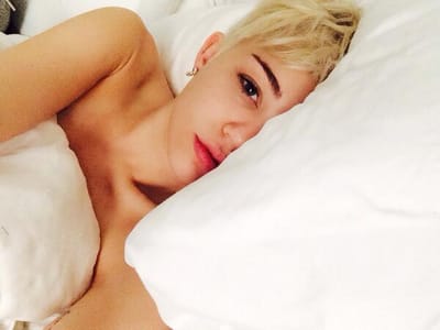 Miley Cyrus hospitalizada com «grave reação alérgica» - TVI