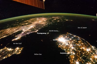 Coreanos do Norte vivem quase às escuras - TVI
