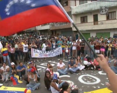 Venezuela: dirigente da oposição alvo de mandado de captura - TVI