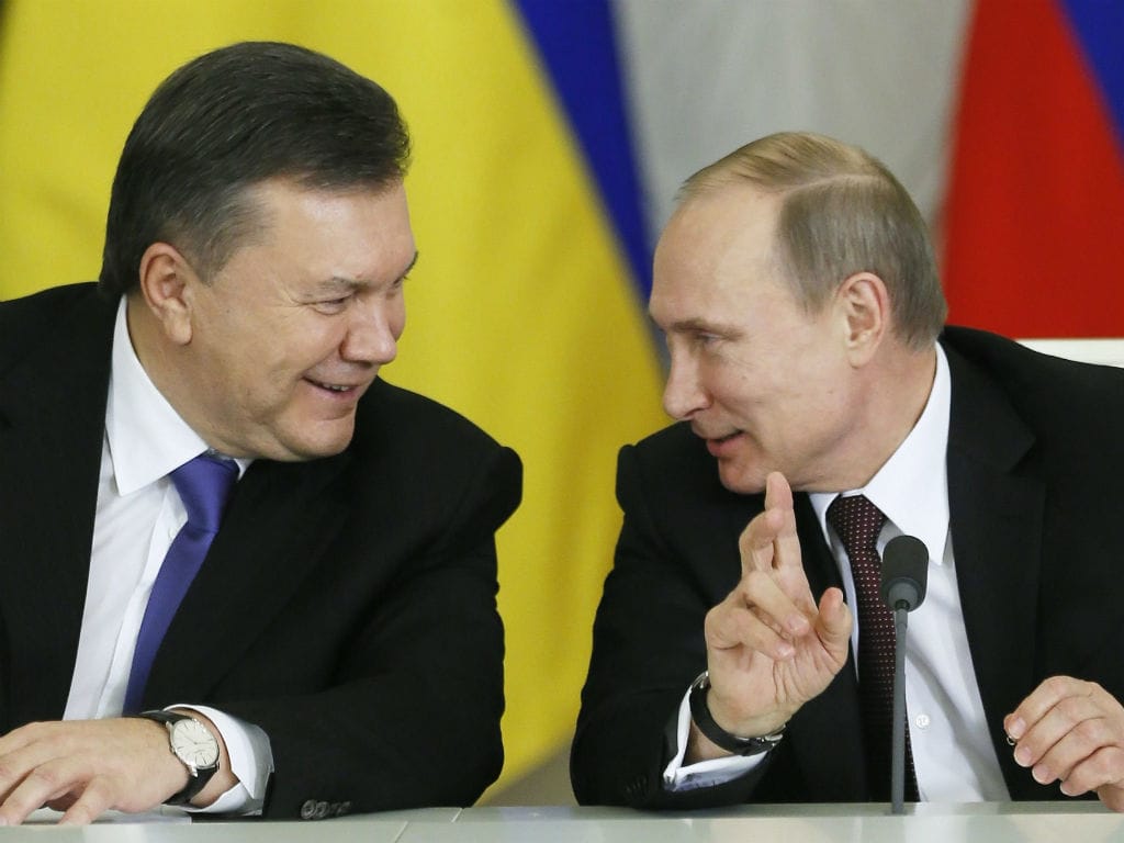 Viktor Ianukovich e Vladimir Putin (Lusa)