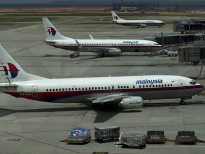 Autoridade de Aviação Civil diz que não fechou rotas sobre a Ucrânia - TVI