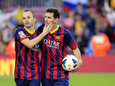 Dores impedem Messi de participar no «adeus» a Iniesta - TVI