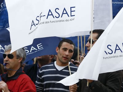 Inspetores da ASAE querem integrar regime das reformas dos militares e polícias - TVI