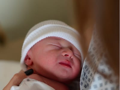 Dar à luz no hospital pode não ser a melhor escolha - TVI
