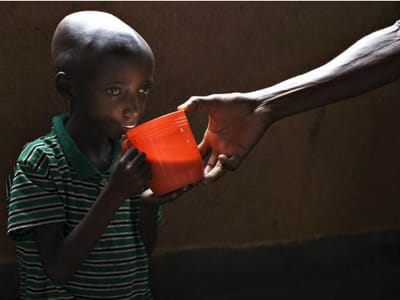 Número de refugiados de congoleses na Zâmbia dispara - TVI