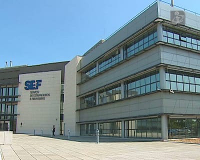Inspetores do SEF reforçam aeroportos de Lisboa e faro - TVI