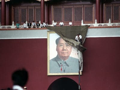 China "não avança na democracia nem no respeito pelos direitos humanos" - TVI