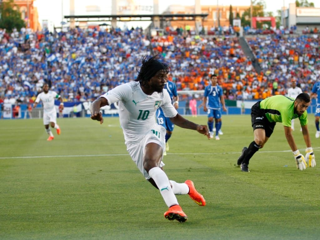 Costa do Marfim vence El Salvador