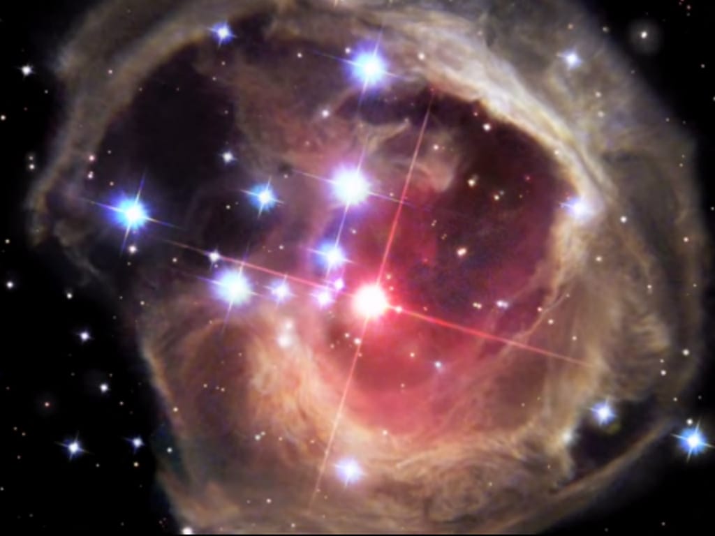 Explosão de estrela captada pelo Hubble (Reprodução/youtube/Our Universe Visualized)