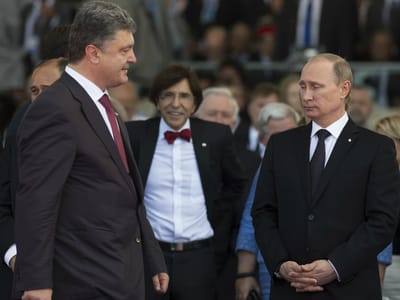 Poroshenko e Putin conversaram ao telefone sobre cessar-fogo - TVI