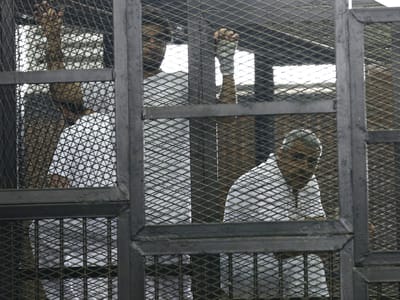Egito vai repetir julgamento de jornalistas da Al-Jazeera - TVI