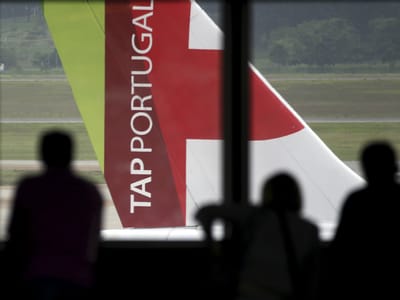 TAP: passageiros dizem-se «raptados» por só terem voo daqui a cinco dias - TVI