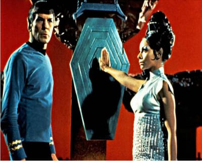 Morreu atriz de «Star Trek» - TVI