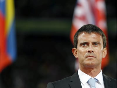 Valls apela aos turistas: "Venham, a segurança está garantida" - TVI