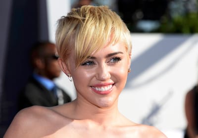 Miley Cyrus vai ser a nova musa de Woody Allen - TVI