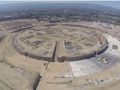 Drone mostra construção de Campus da Apple - TVI