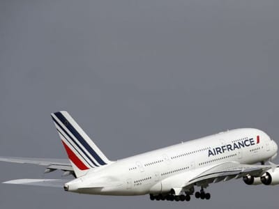 Criança encontrada morta no trem de aterragem de avião da Air France em Paris - TVI