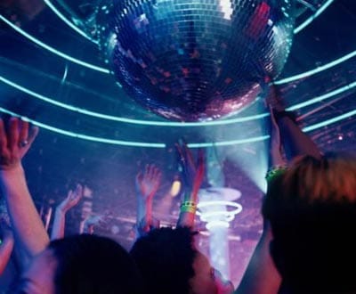 Passagem de ano nas discotecas: dê as boas-vindas a 2009 a dançar - TVI