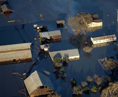 Estados Unidos: inundações fazem 22 mortos - TVI