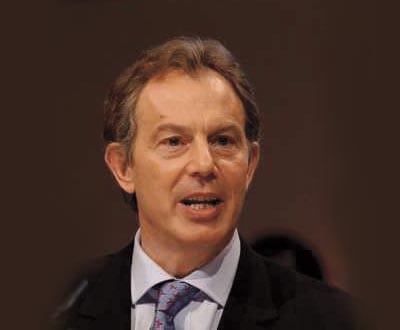 UE: Schroeder e Tony Blair debatem em Berlim crise europeia - TVI