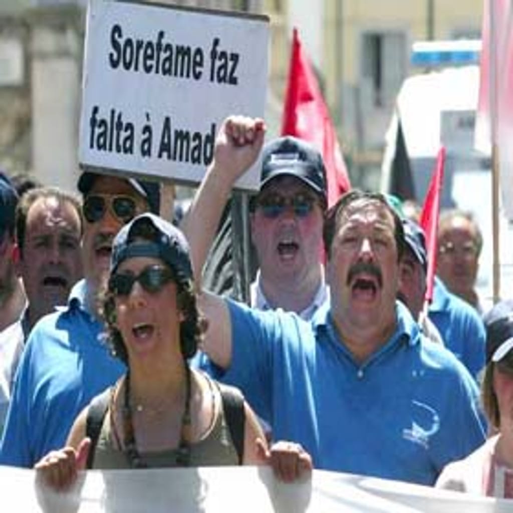 Protestos dos trabalhadores da Bombardier