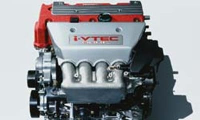 Governo elimina taxa sobre importadores e fabricantes de motores - TVI