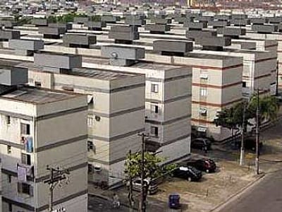 Portugal já tem uma casa por cada dois habitantes - TVI
