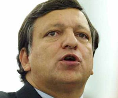 Durão Barroso inicia contactos para resolver crise na escolha da equipa - TVI