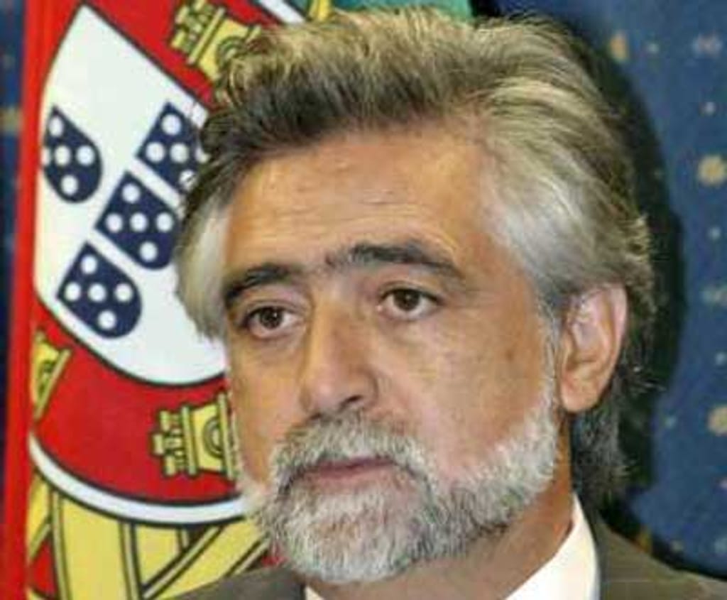 Luís Amado, ministro dos Negócios Estrangeiros - Foto Lusa