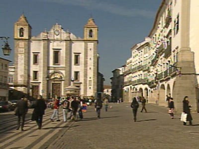 Alentejo liderou crescimento de procura turística em Abril - TVI