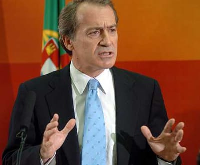 BCP: Menezes critica mudança de gestores para CGD - TVI