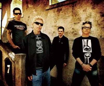 The Offspring e James confirmados no festival Rock One - TVI
