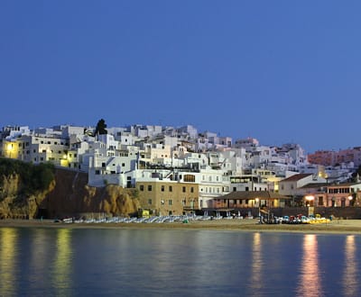 Preços dos hotéis no Algarve aumentam 1% em média em 2006 - TVI