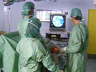 Governo quer facilitar rotação de médicos e enfermeiros - TVI